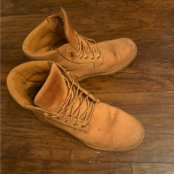 Timberland Boots - Picture 4 of 4